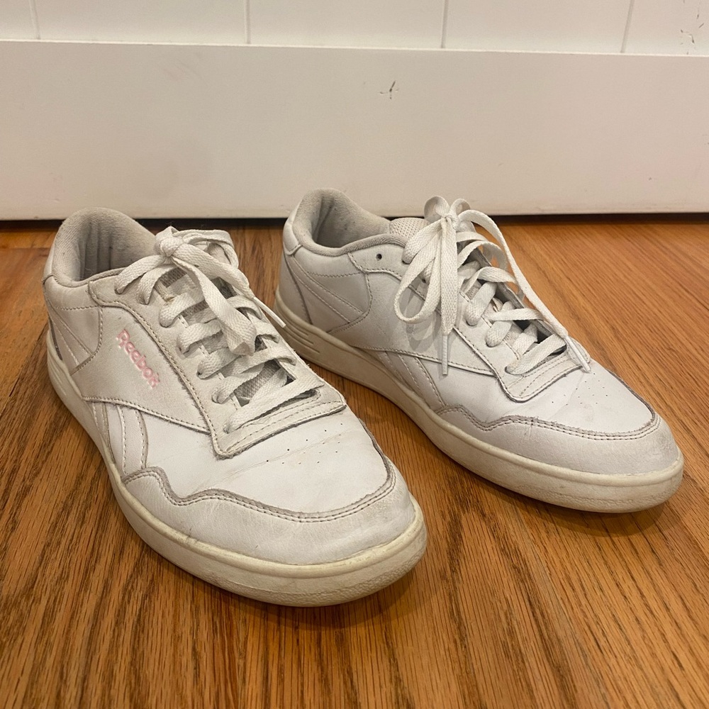 Reebok Sneakers